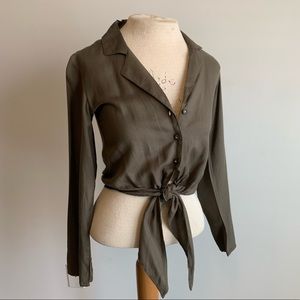 Button-up crop top (NWOT)